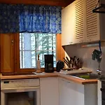 Lakeland Boxcabin
