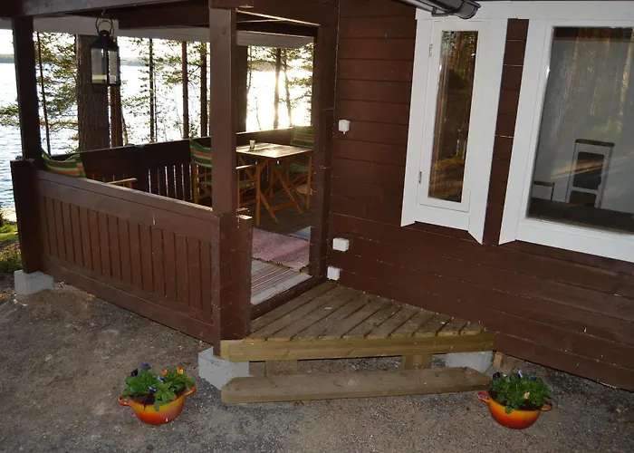 Lakeland Boxcabin Hébergement de vacances Viitasaari